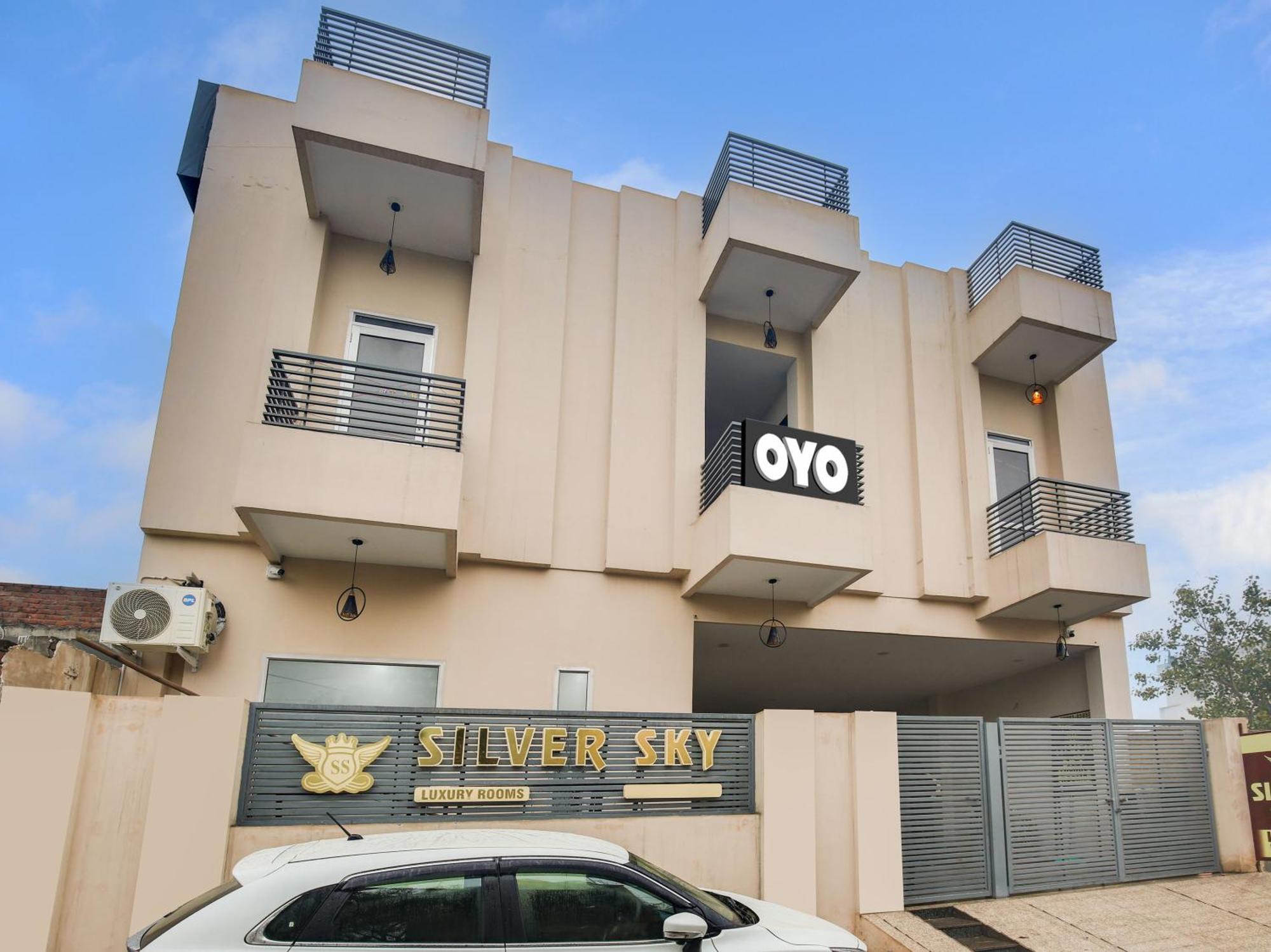 Hotel O Silver Sky Ludhiana Zewnętrze zdjęcie